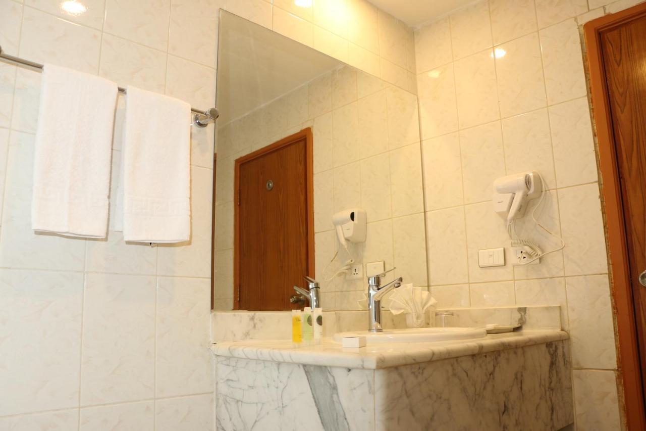 Silk Road Hotel Wadi Musa Exterior photo
